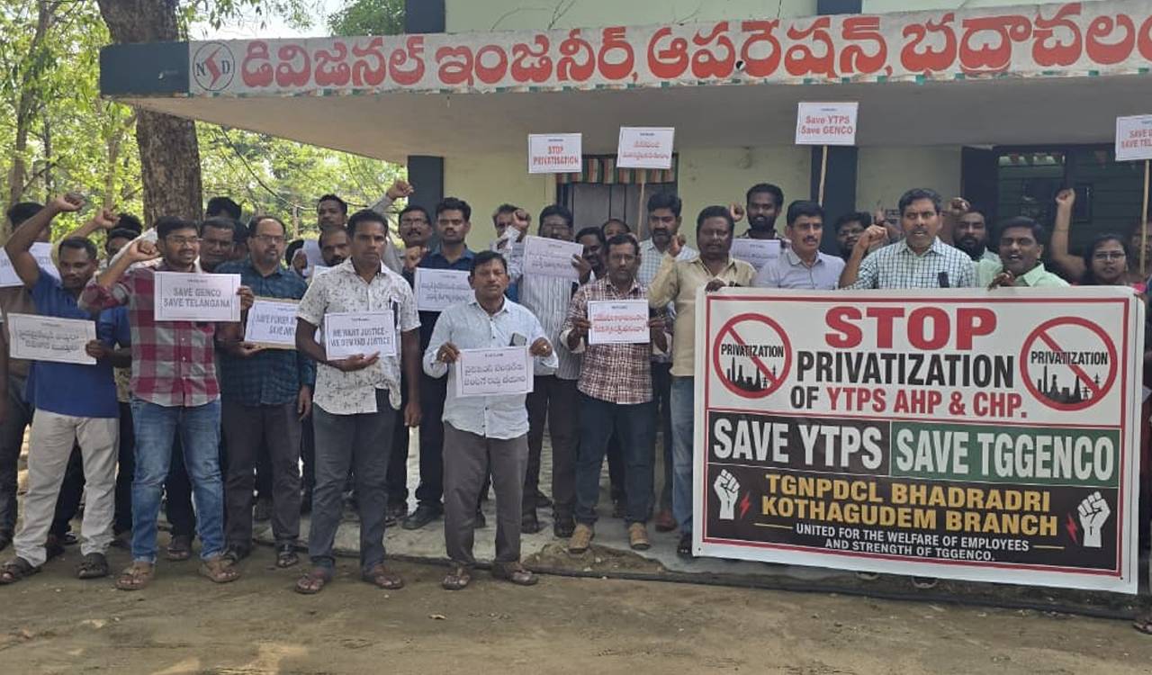 Power staff protest privatisation of AHP, CHP at YTPS
