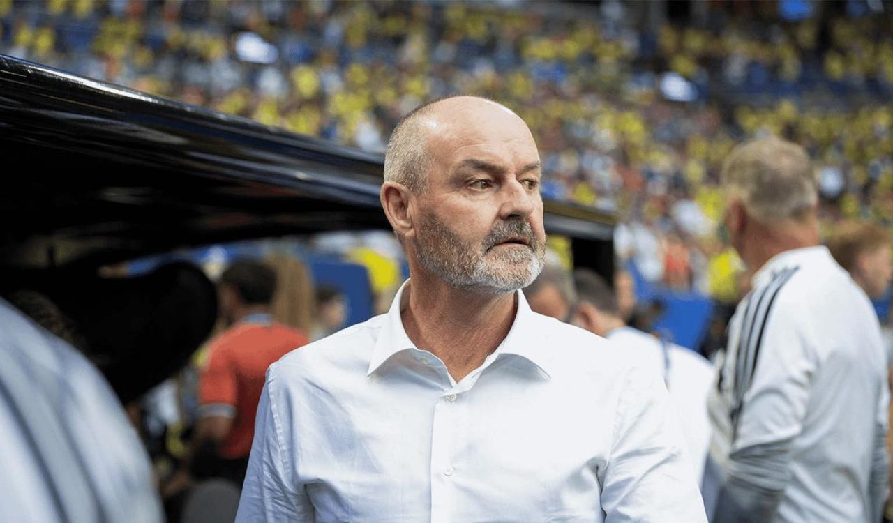 Steve Clarke steps down as Scotland coach after World Cup exit despite recent contract extension