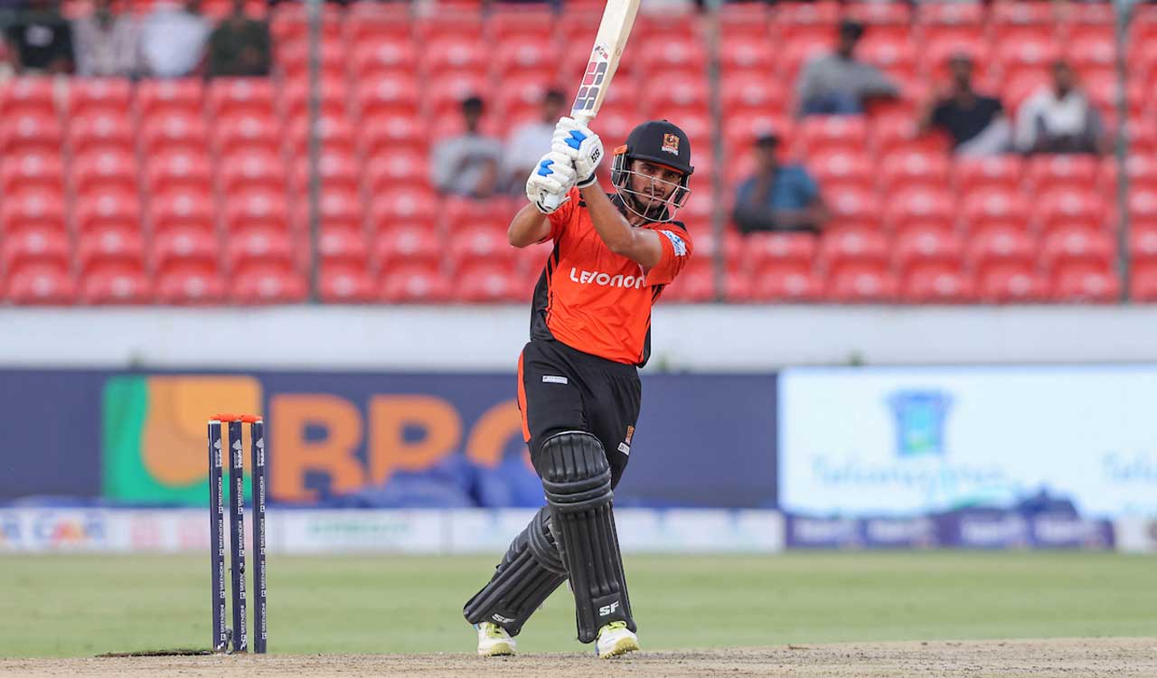 Harshit Choudhary’s unbeaten century powers Warangal Warriors to first win
