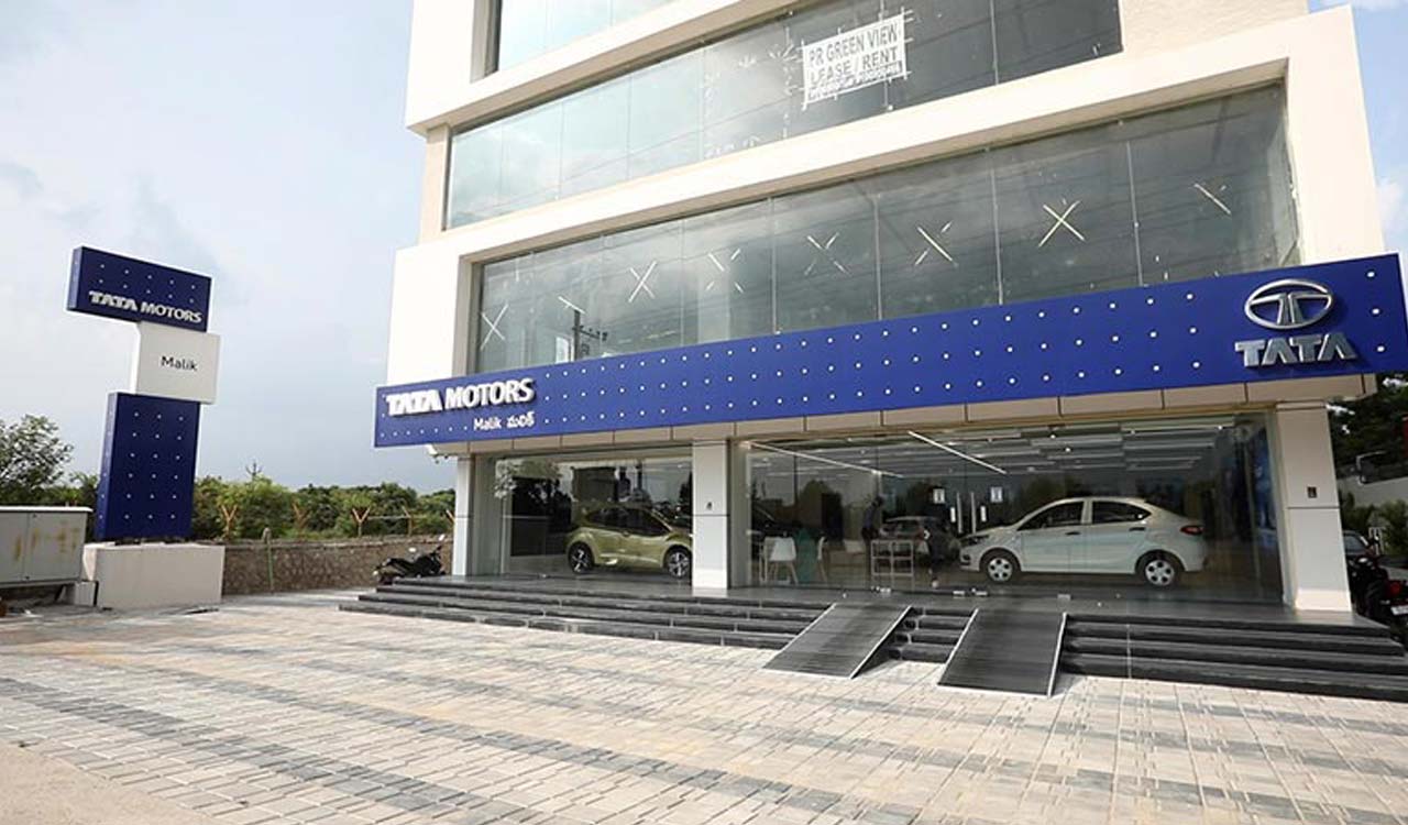 Tata Motors secures over 3,400 electric commercial vehicle orders across India