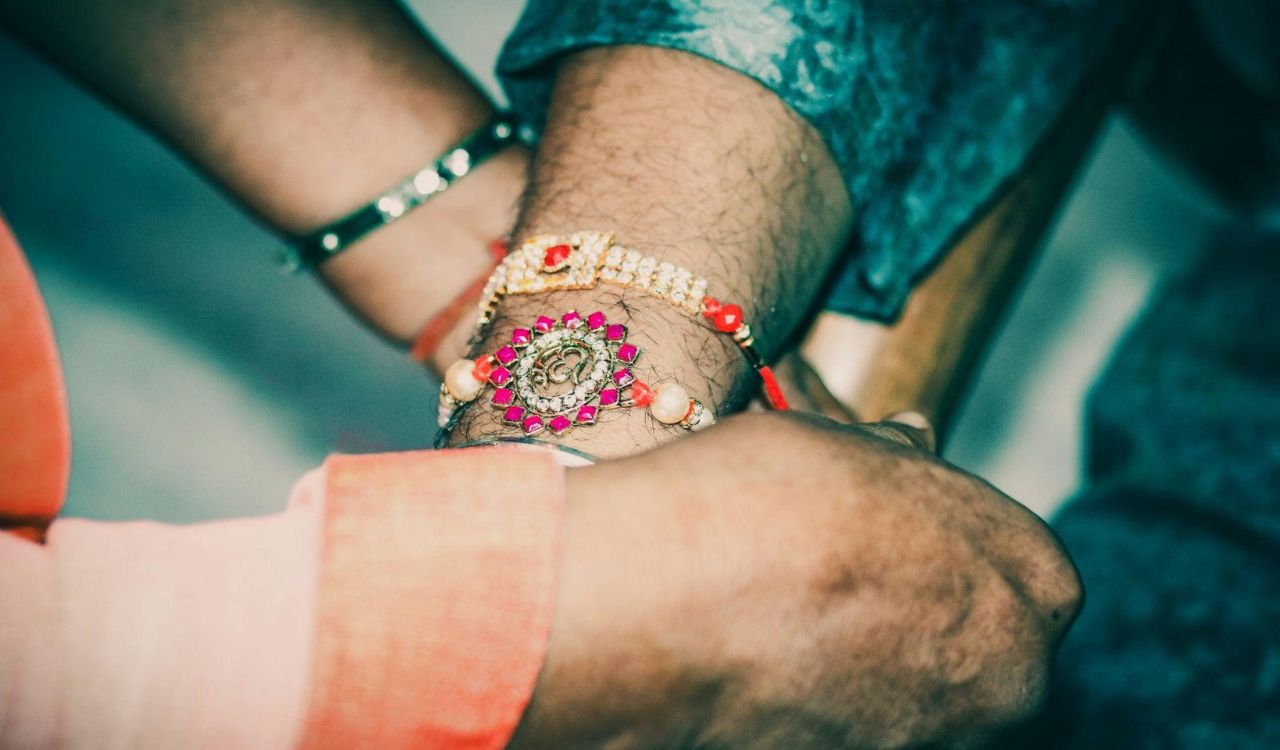 Thoughtful Ways to Make Your Sister-in-Law Feel Appreciated This Raksha Bandhan