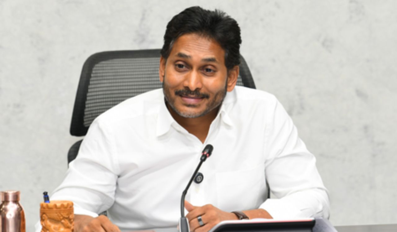 Jagan demands CBI probe into irregularities in DSC exam, recruitment