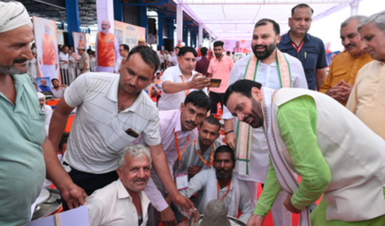 KVIC disburses Rs 504 Crore subsidy for 22,259 PMEGP projects across India