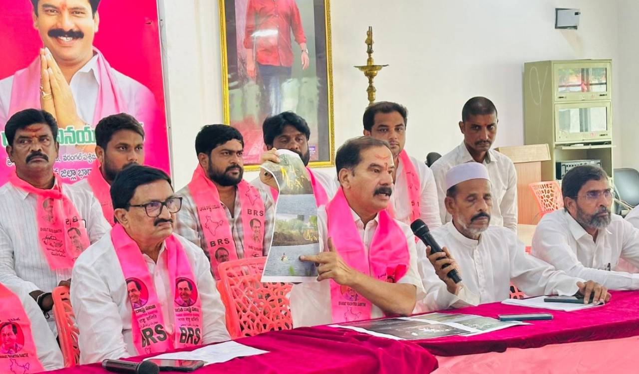 Hanamkonda: Ex-MLA Vinay Bhaskar seeks CBI probe into KUDA plot auction