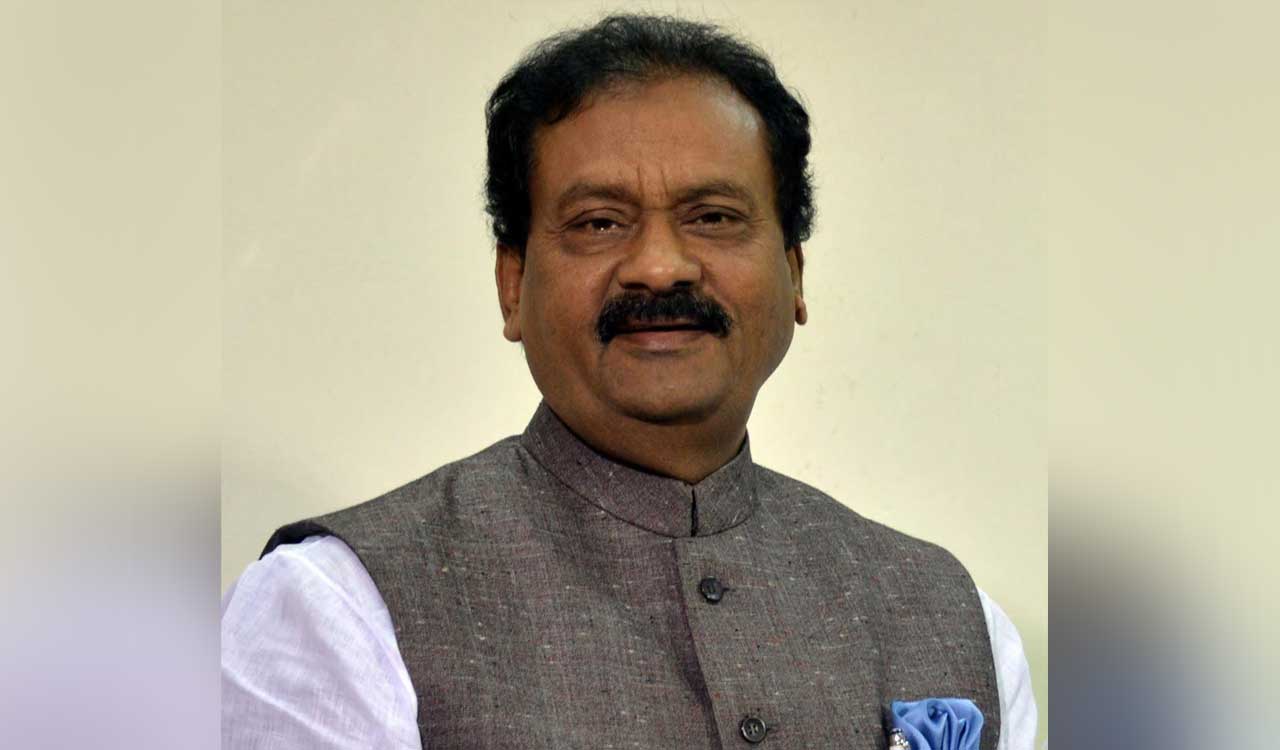 TPCC issues show cause notice to Shabbir Ali over remarks on party