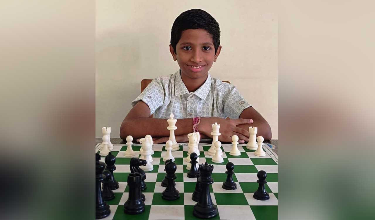 Gurucharan Bhole tops Brilliant Trophy Juniors chess event
