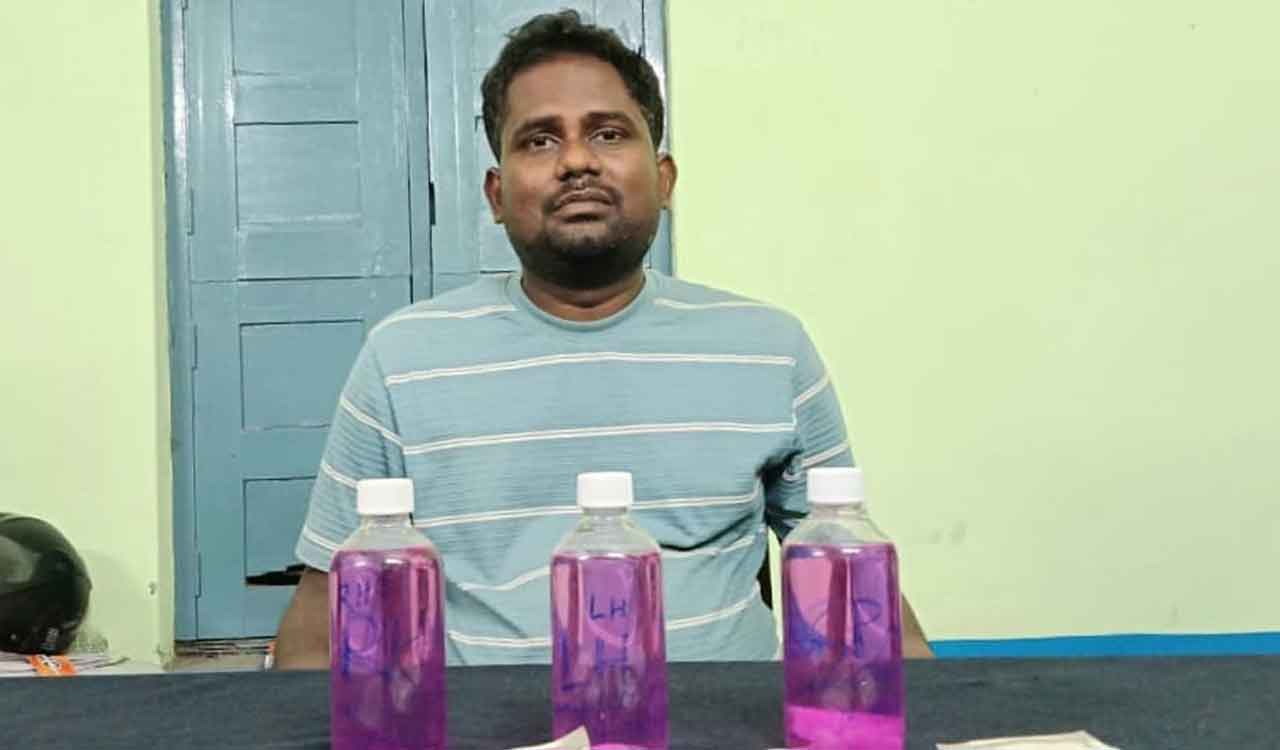 Irrigation AEE caught by ACB for accepting Rs 2 lakh as bribe in Kothagudem