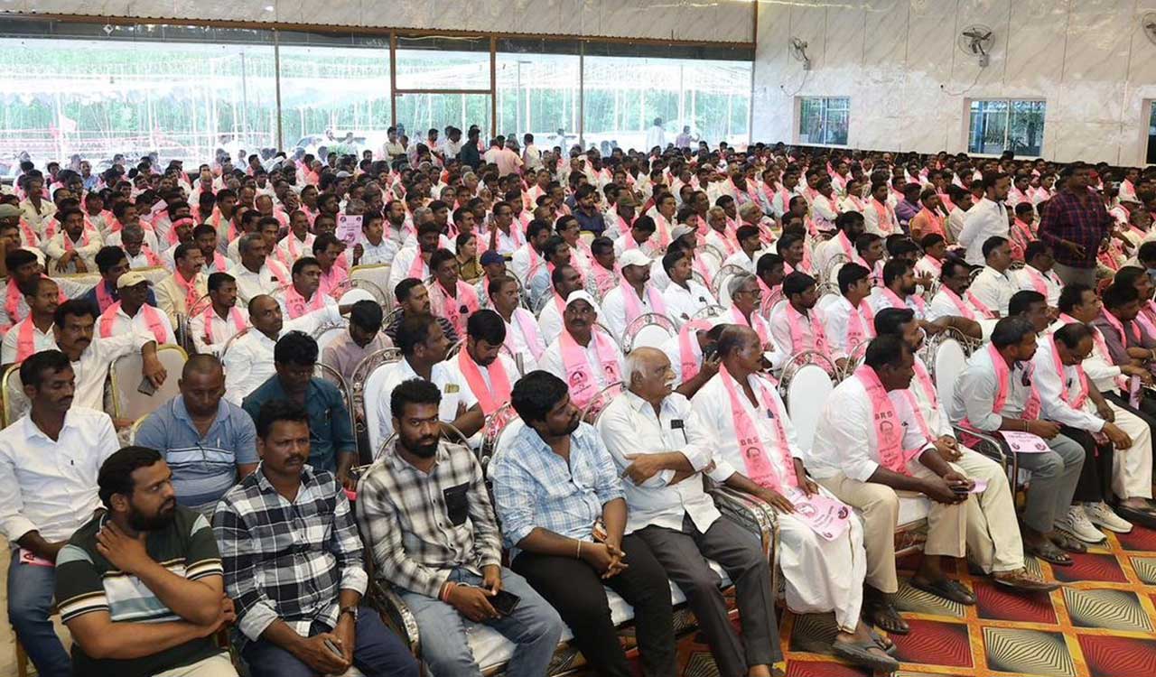 Dy.CM Bhatti desecrated Pragathi Bhavan by turning it into commission collection centre: MLC Madhusudhan