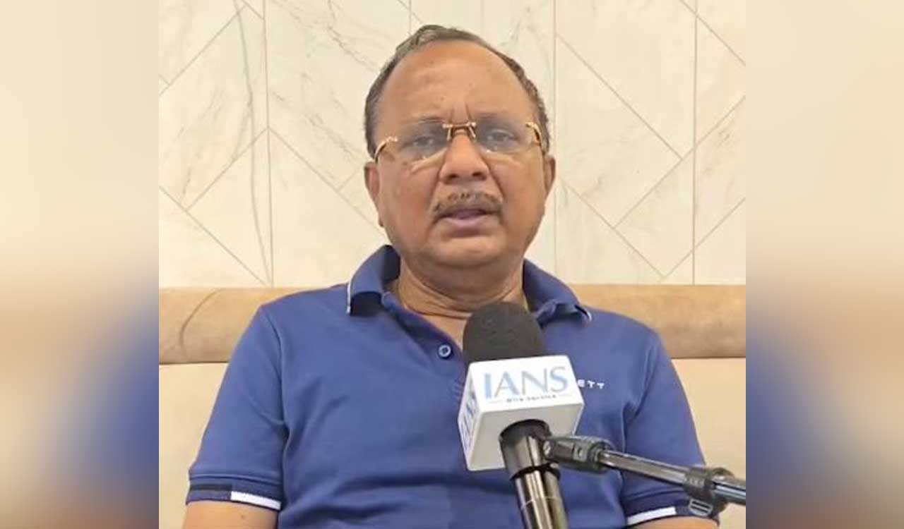 Shiv Sena MLC claims seven UBT MPs ready to join Eknath Shinde camp