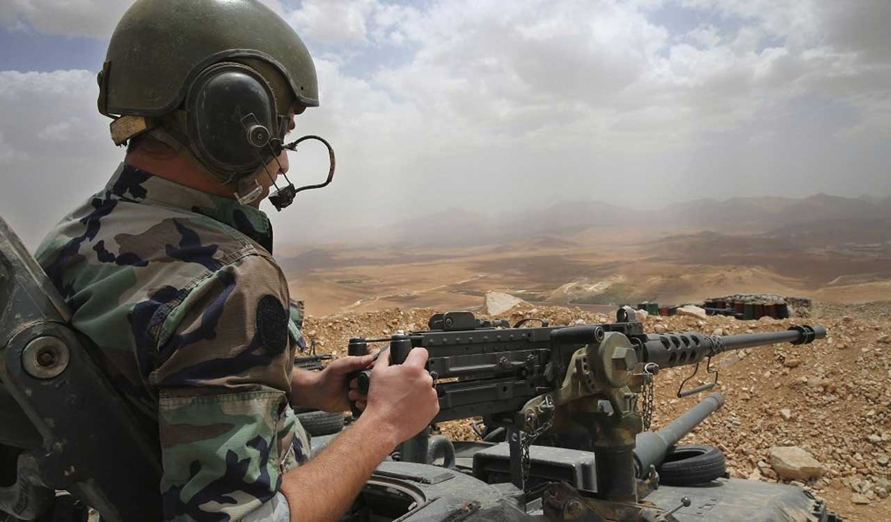 Lebanese army withdraws from southern village as Israeli troops advance