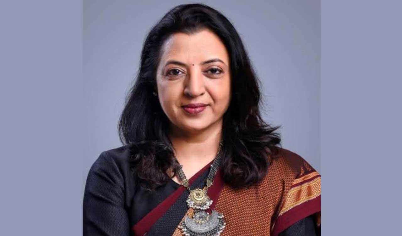 Stand-up comedians crossing limits, need to be taught a lesson: Manisha Kayande