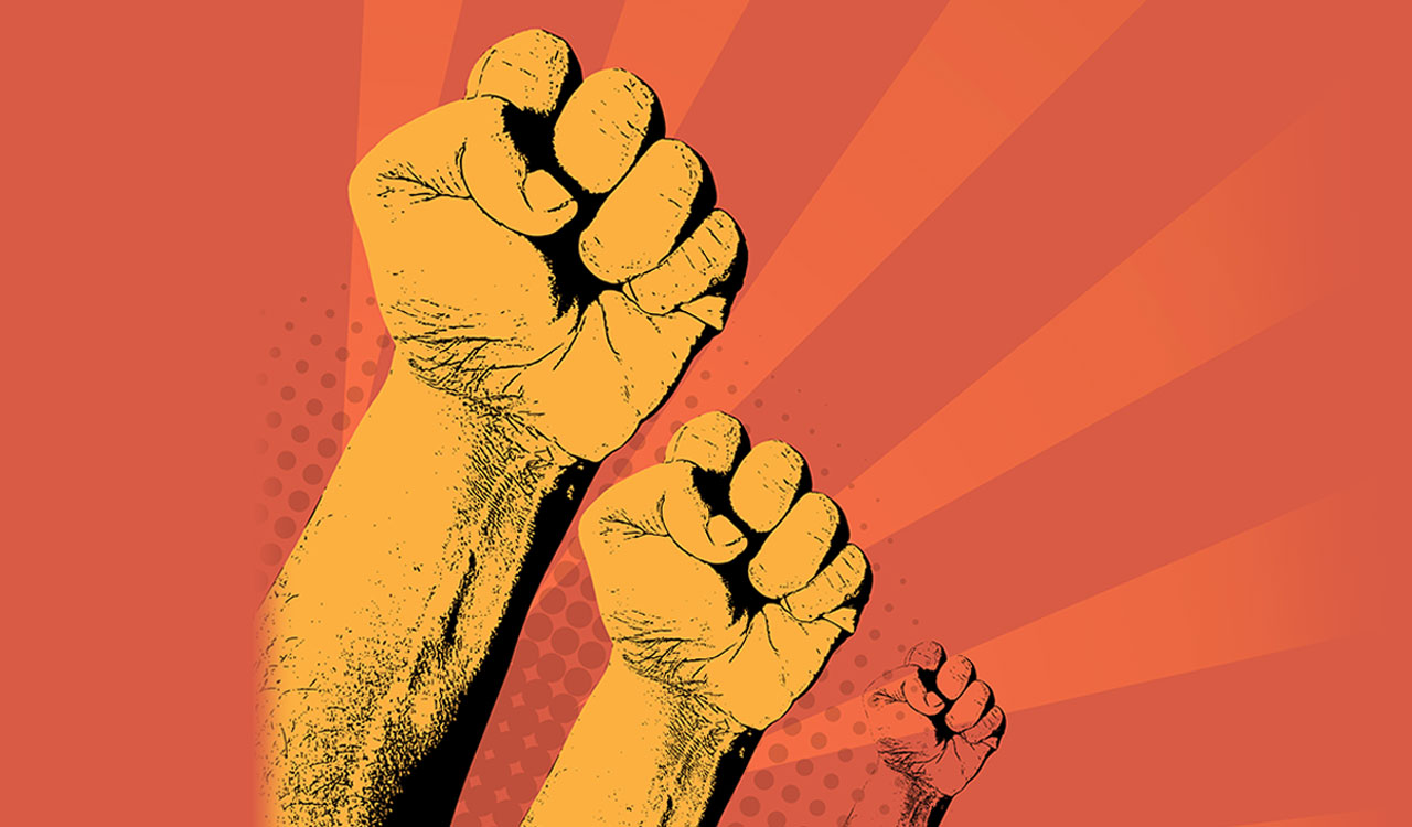 Desk journalists stage protest, demand fair accreditation process