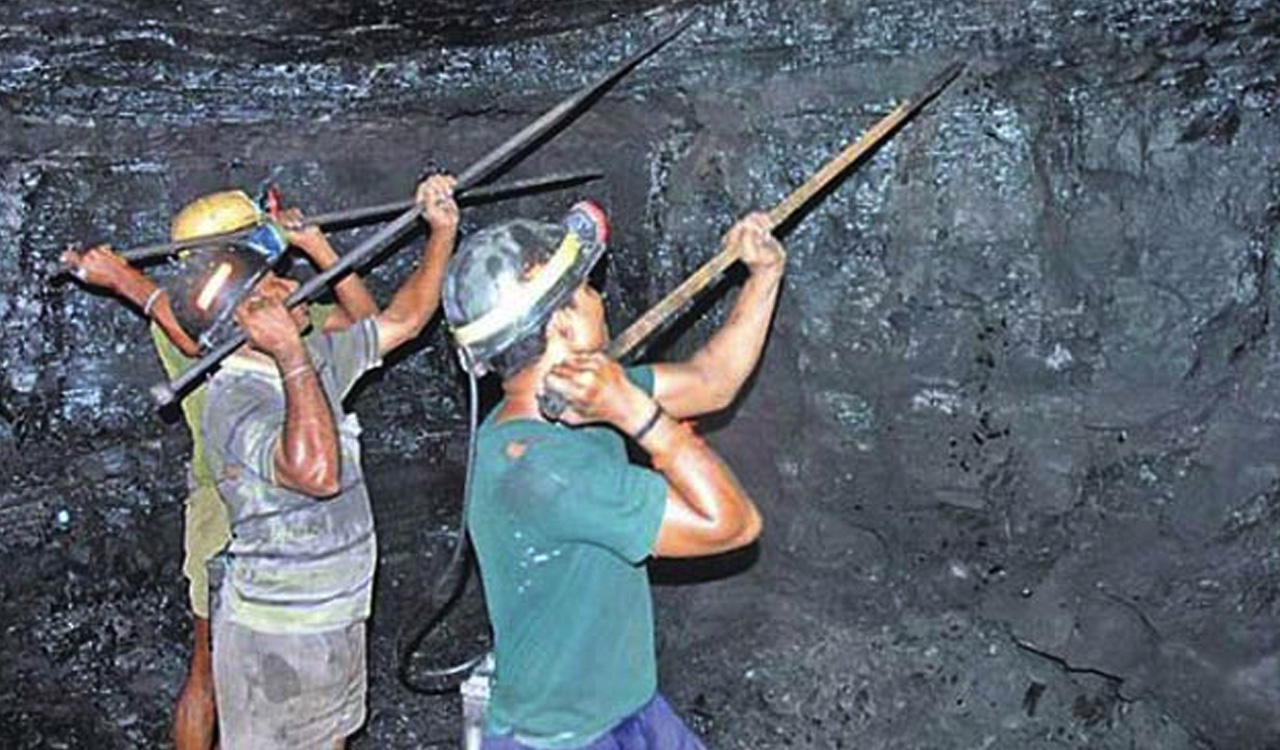 Singareni CMD assures adequate coal supply to Telangana thermal plants during monsoon