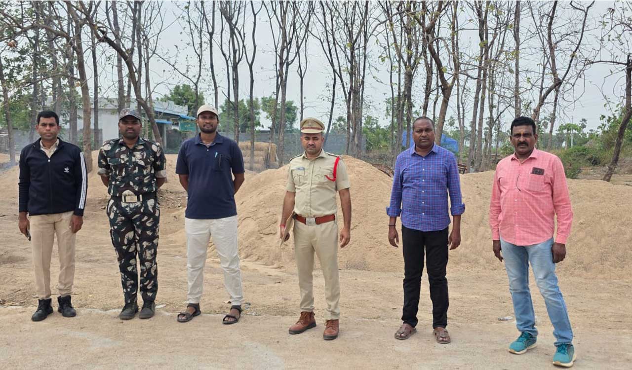 Taskforce police unearthed illegal sand stocks