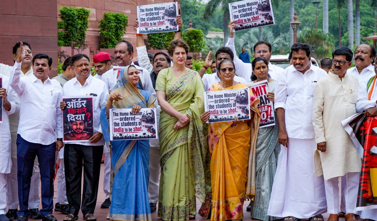Opposition MPs protest in Parliament over alleged police action on students, Ayodhya temple donations issue