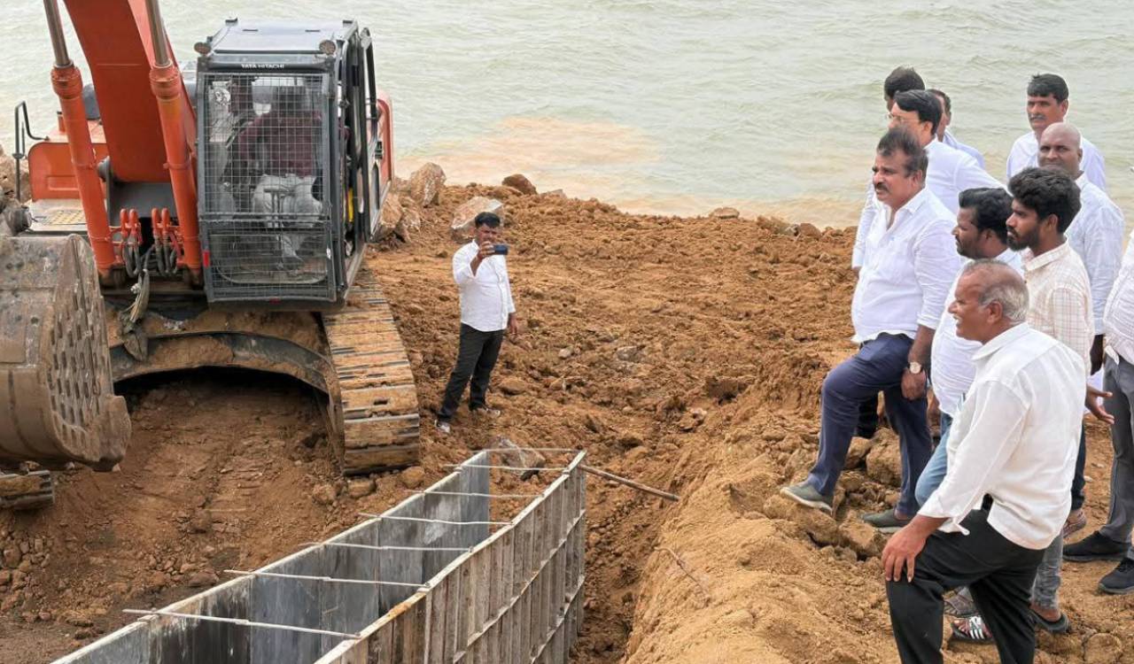Ex-BRS MLA Kranthi Kiran accuses Congress govt of neglect in Singur dam repair project