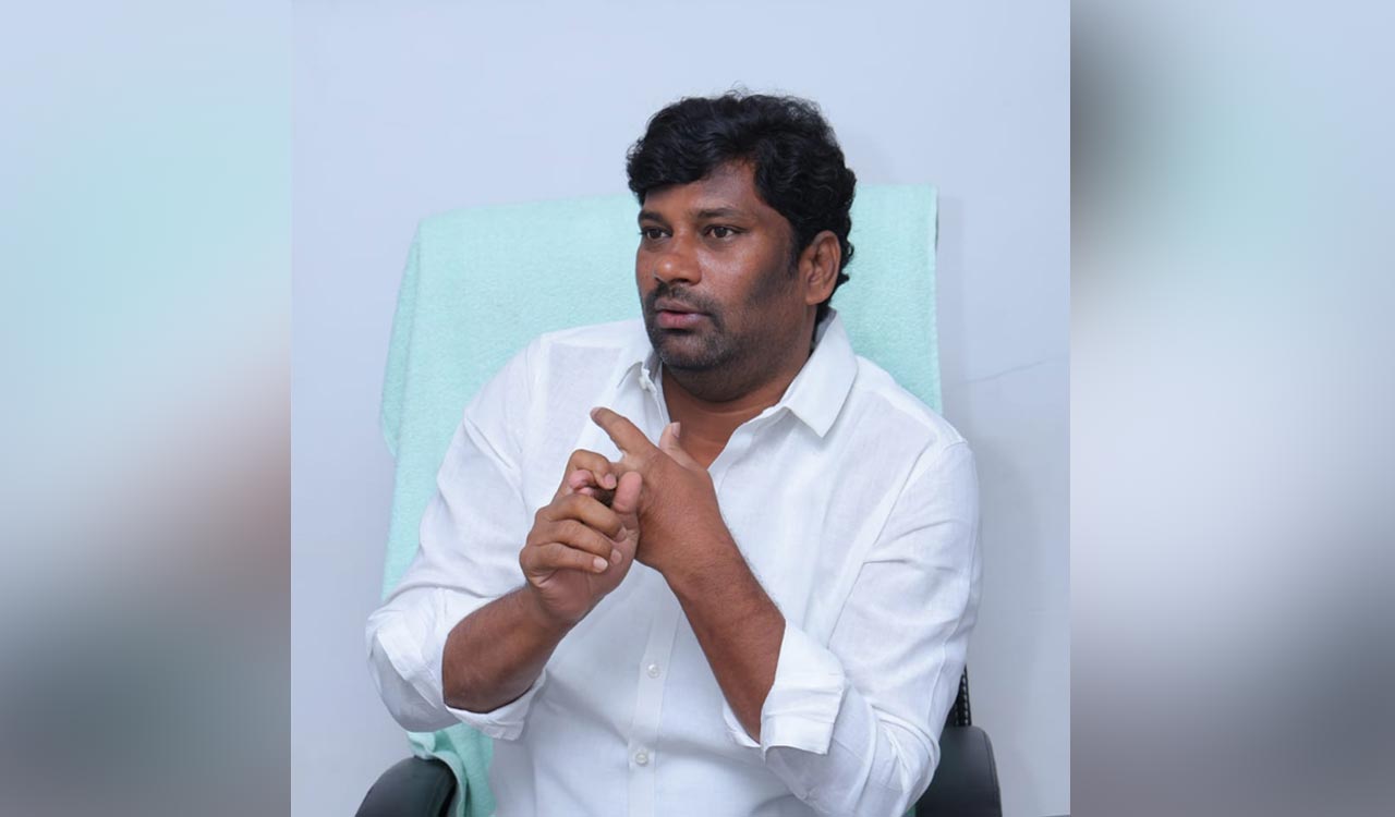 Balka Suman accuses Congress of neglecting farmers’ families