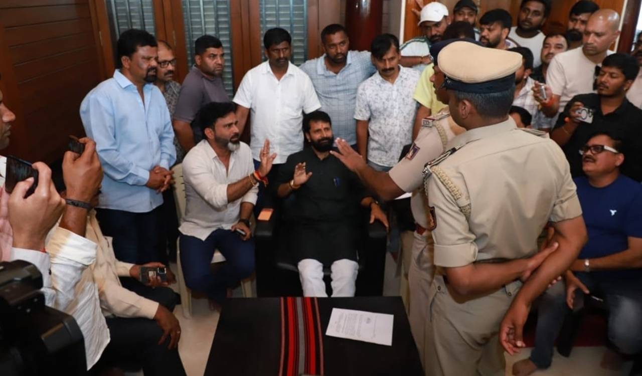 Karnataka police serve notice to BJP MLC CT Ravi in hate speech case