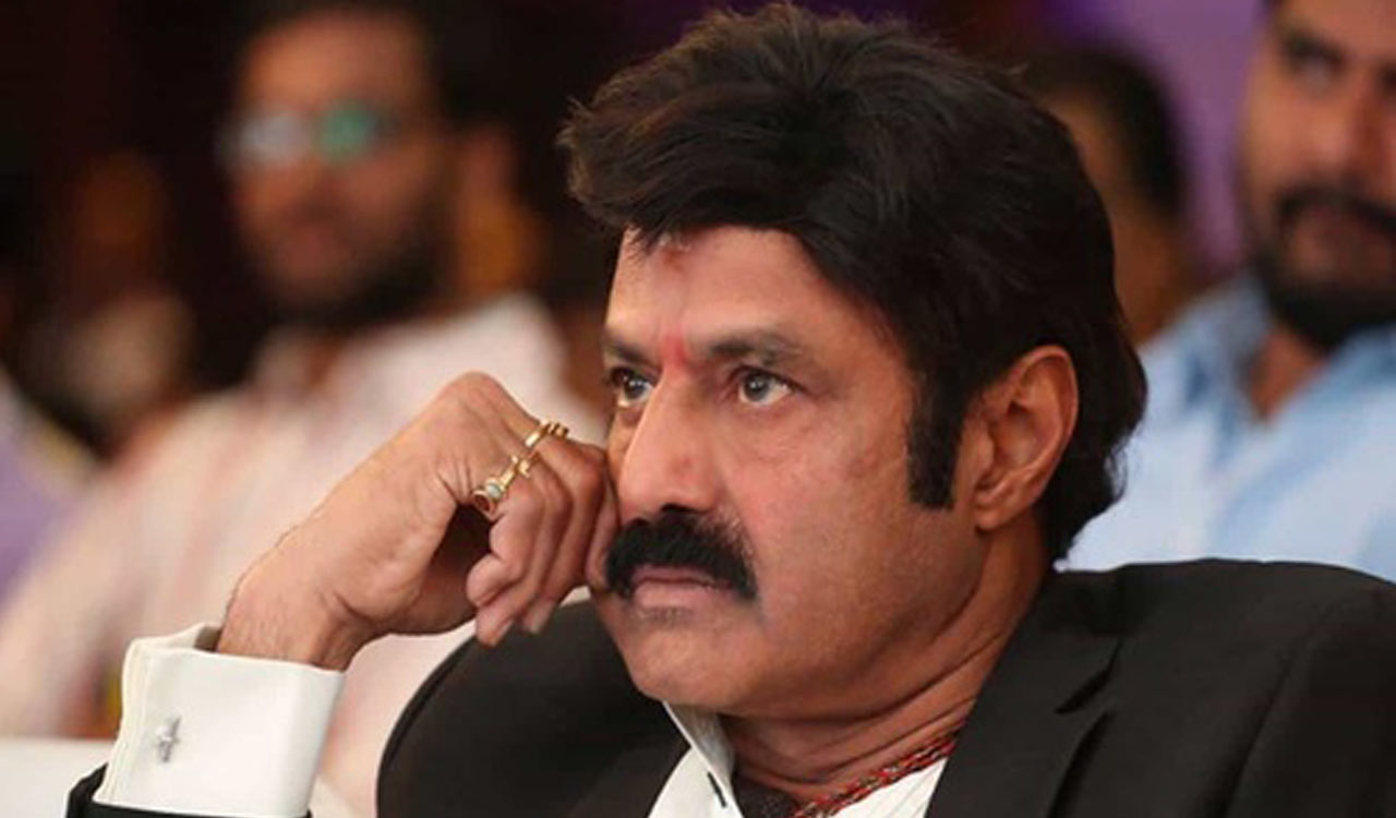 Chandrababu Naidu visits Balakrishna in Hyderabad hospital after knee surgery