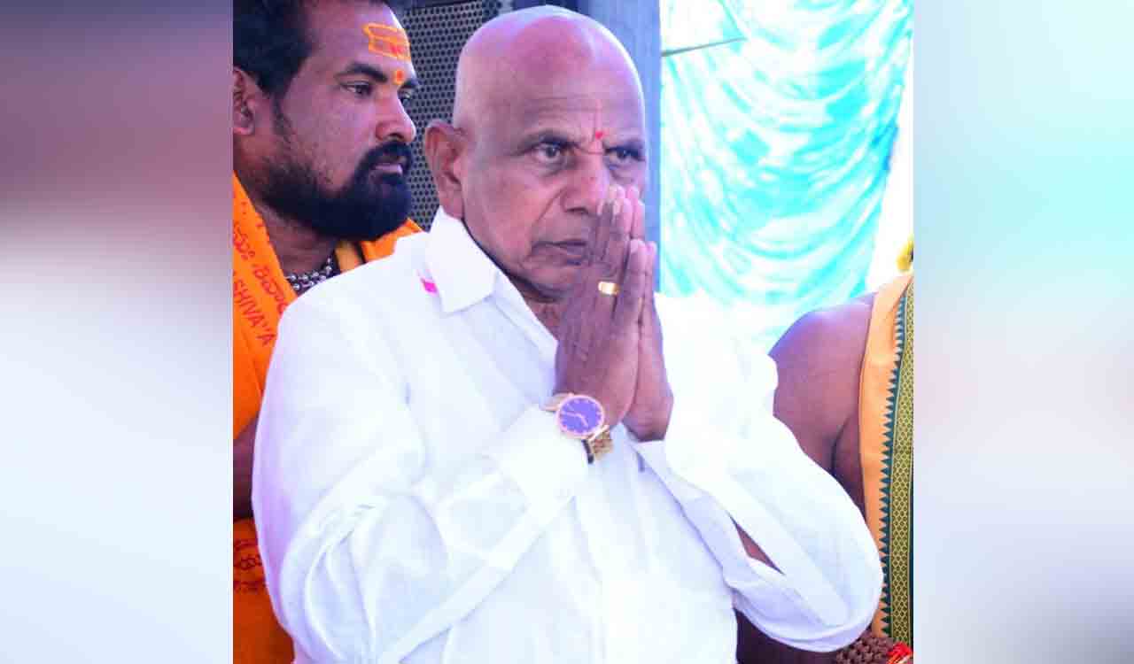 Chevella MLA seeks jobs for local youth, better roads at CM’s event