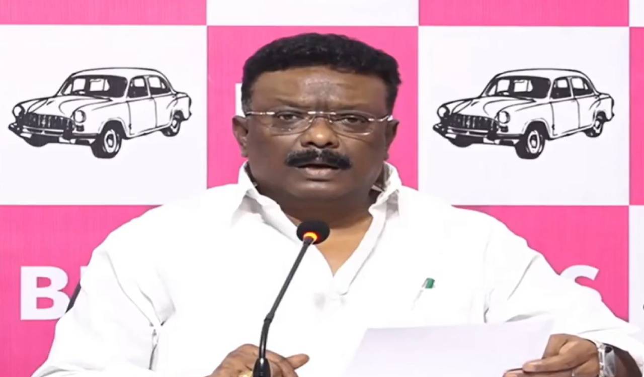 BRS MLC Dasoju Sravan slams BJP leaders over remarks on student protesters