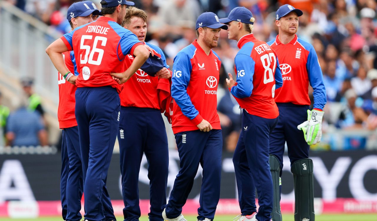 England retain unchanged XI for crucial third T20I against India at Trent Bridge