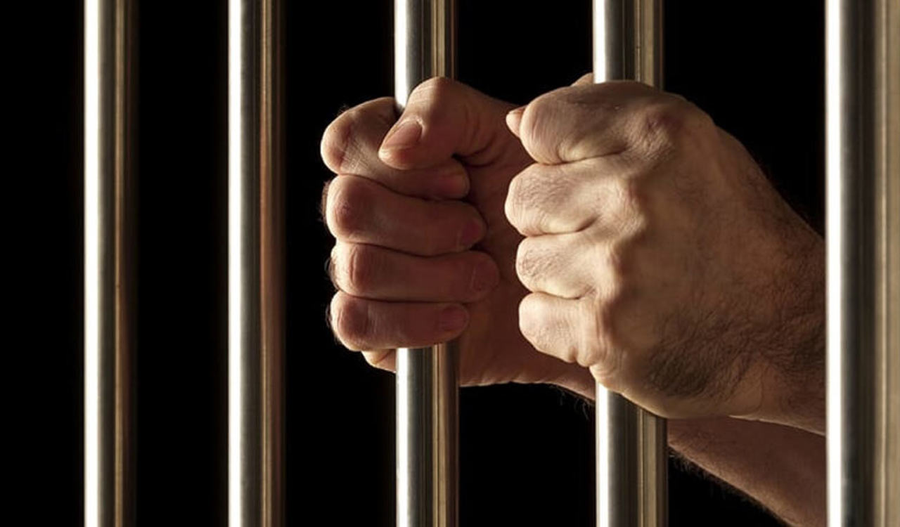 Man gets 7 years RI for murdering wife in Adilabad