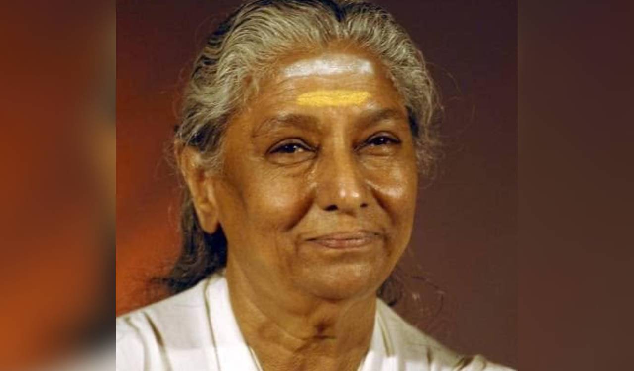 Veteran playback singer S Janaki passes away aged 88