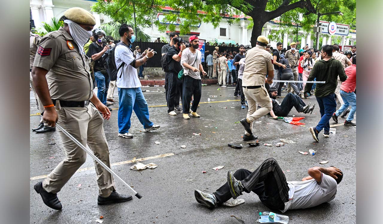 Violent CJP protest leaves 118 police personnel injured, 70 detained