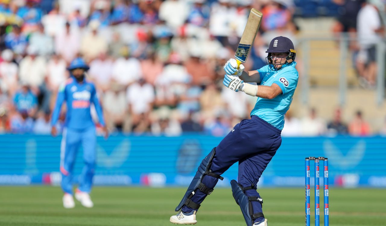Joe Root unfazed by missing century as England beat India to level ODI series