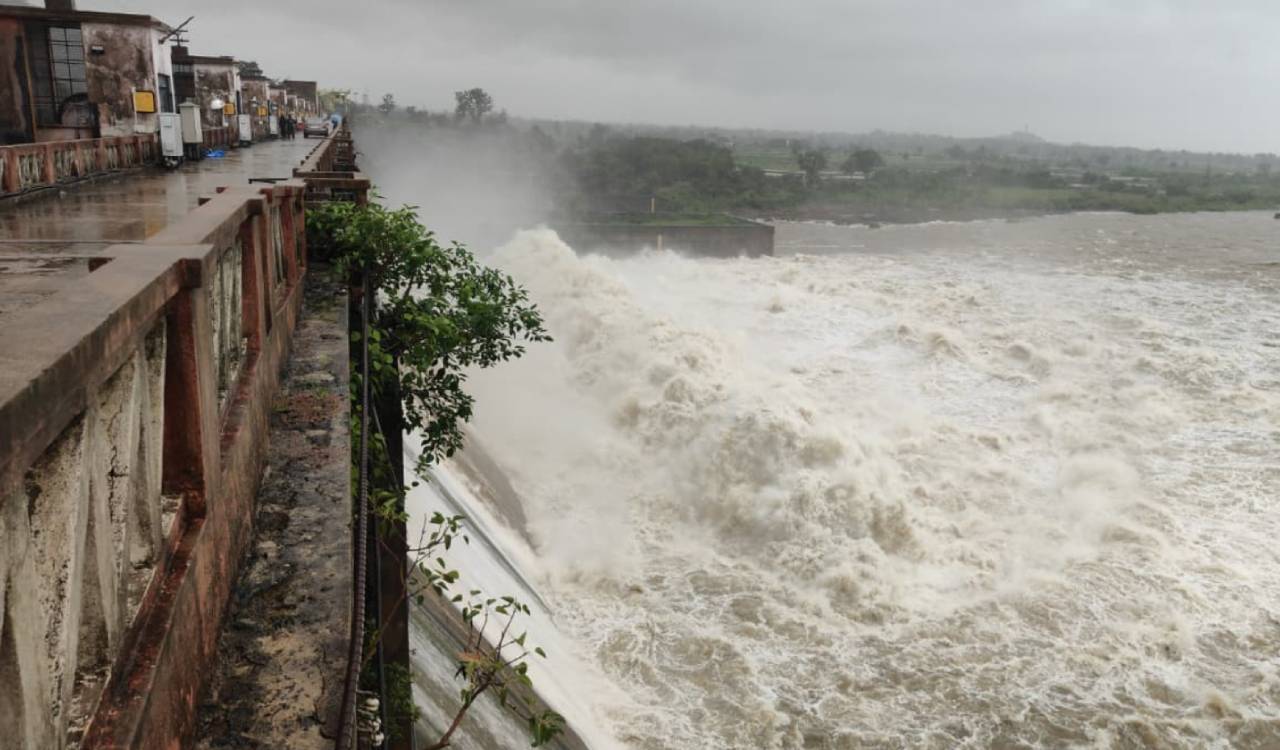 Heavy rains bring copious inflows in erstwhile Adilabad projects
