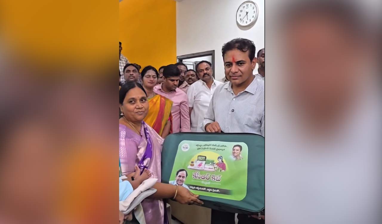 KTR meets families of Telangana martyr Kishtaiah, late Sarpanch during Karimnagar-Sircilla tour