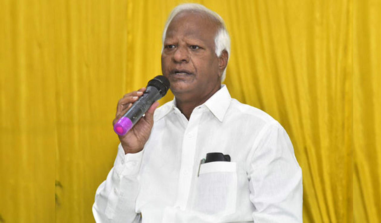 Kadiyam Srihari says he cannot assure irrigation water for paddy in Station Ghanpur
