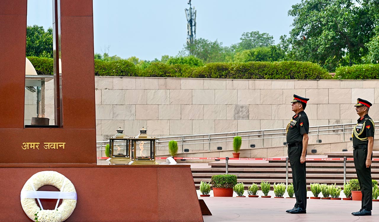 Kargil heroes scripted golden history of victory with valour, unwavering resolve: Army Chief