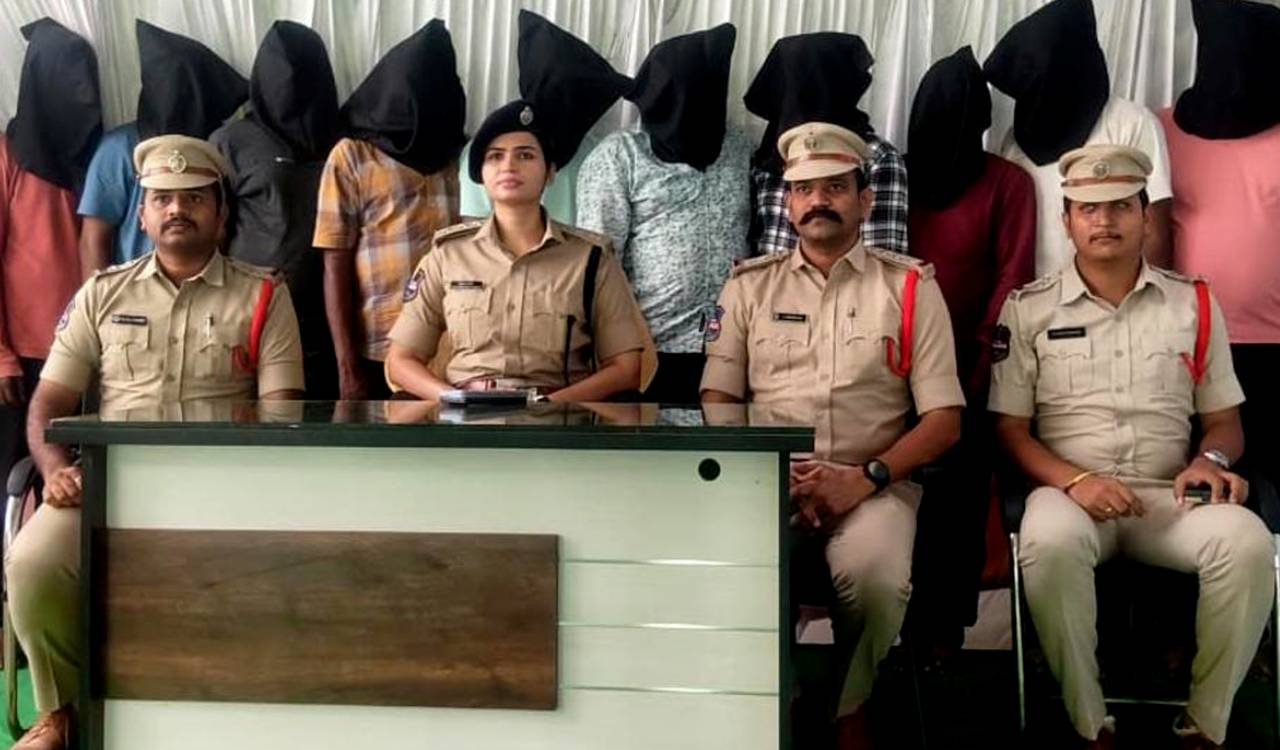 TGSP personnel among 12 held in dummy currency fraud case in Khammam