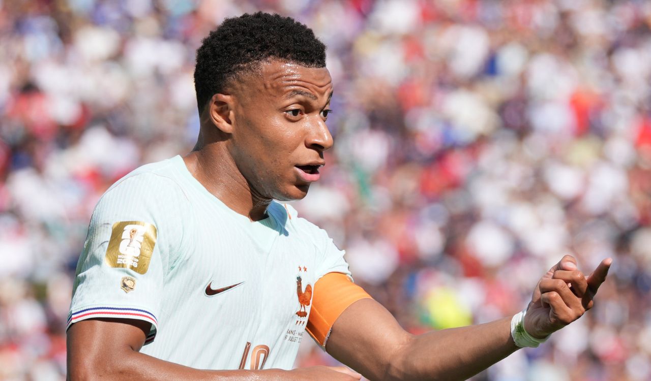 Kylian Mbappe reacts as France beats Morocco 2-0 to reach 2026 FIFA World Cup semi-finals