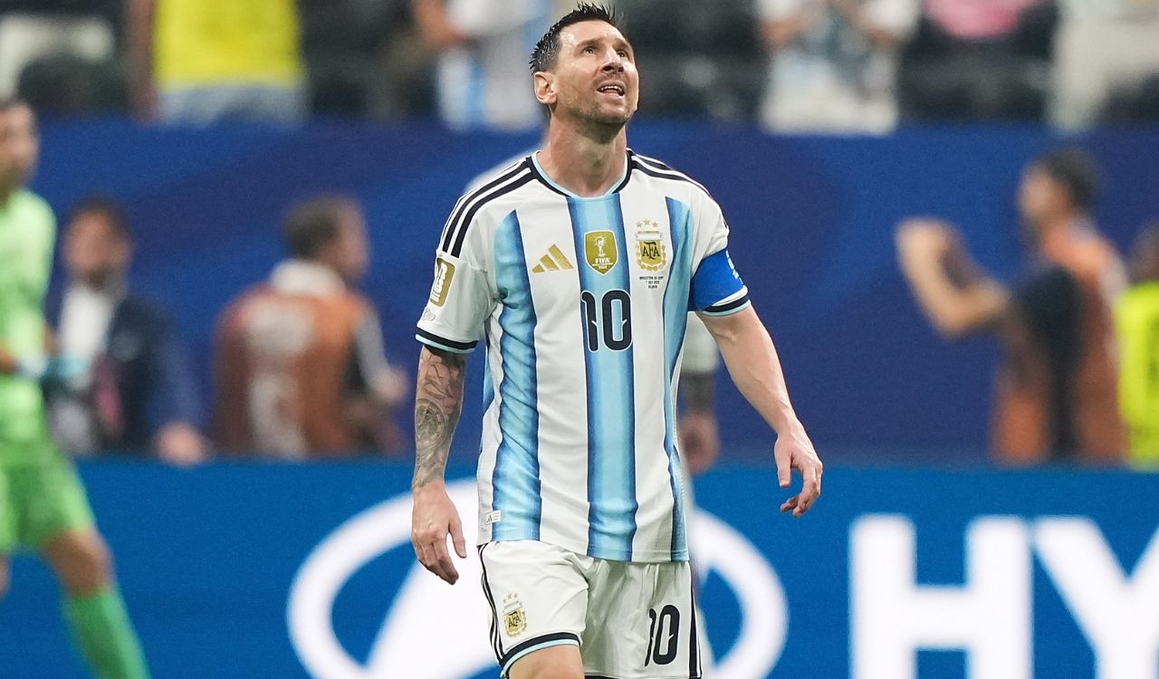 ‘This team never stops believing’: Messi hails gritty Alvarez, Martinez show