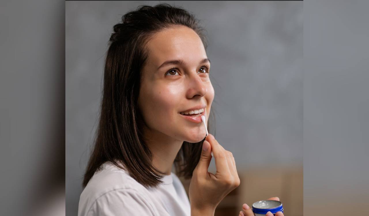 Lip Oils vs Lip Balms: Which One Do You Need?