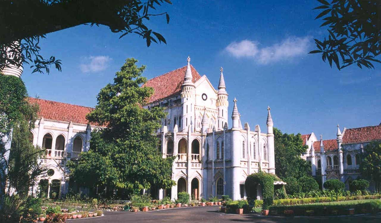 MP High Court seeks Centre’s reply on NEET-UG re-exam results