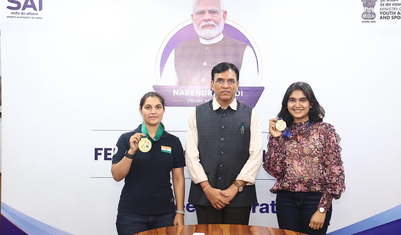 Mansukh Mandaviya felicitates ISSF World Cup gold medallists Esha Singh and Neeru Dhanda