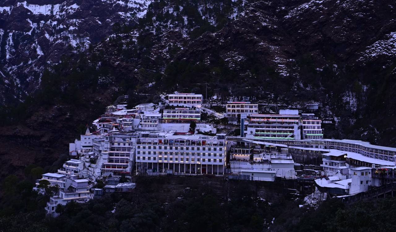 Pilgrims continue trek despite Vaishno Devi landslide