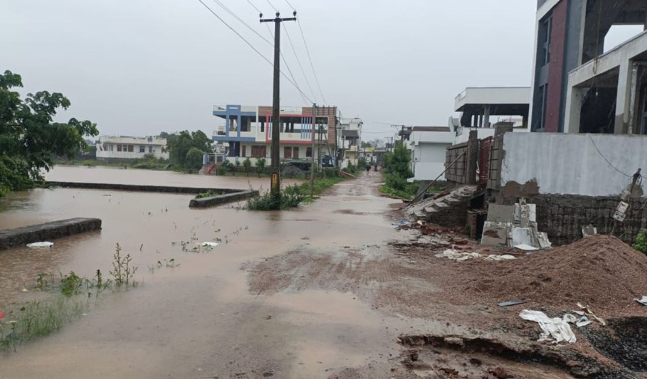 Heavy rain disrupts normal life in erstwhile Adilabad district