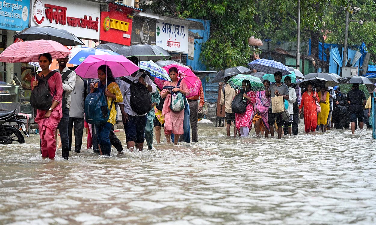 Mumbai rains: Orange Alert issued, schools and colleges shut
