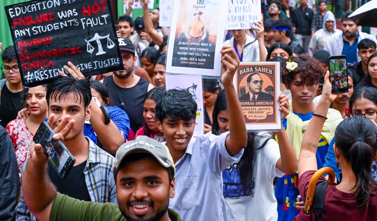 NEET leak protest: Mumbai police imposes prohibitory orders till Aug 6