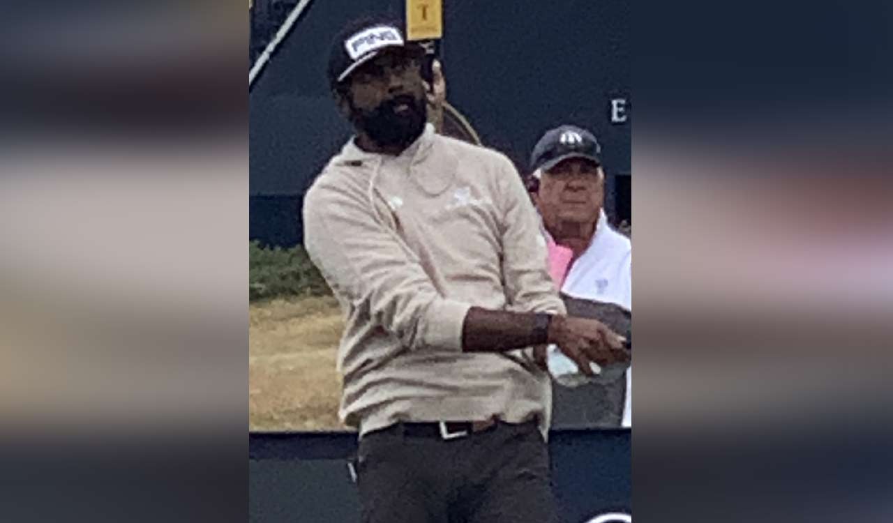 Open 2026: Sahith Theegala climbs to tied 29th as Sam Burns takes control