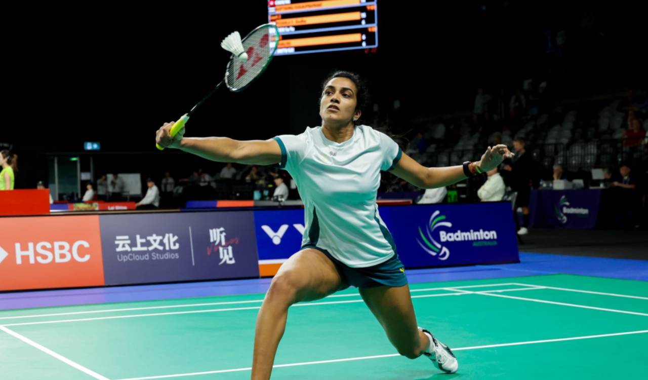 PV Sindhu outclasses Han Yue, storms into Japan Open QFs
