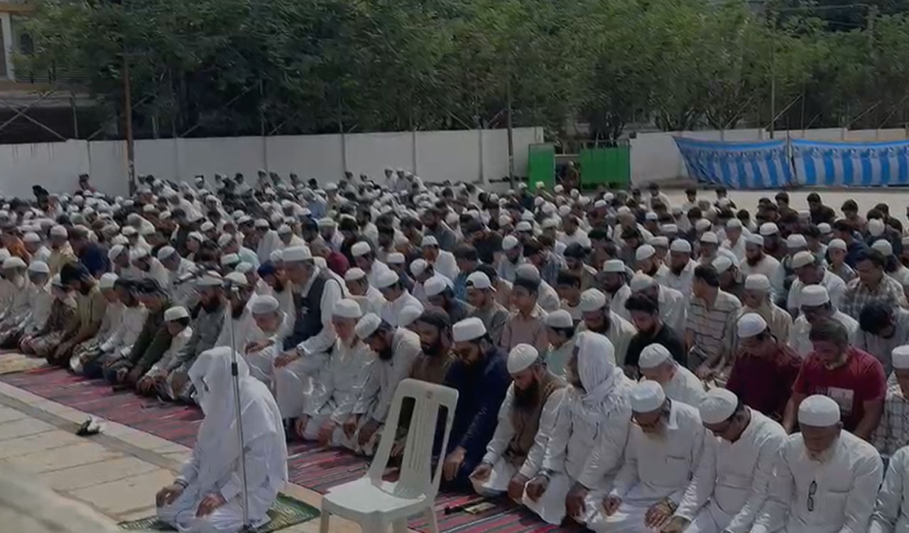Hyderabad Muslims offer Salat al-Istisqa prayers seeking rain amid dry spell