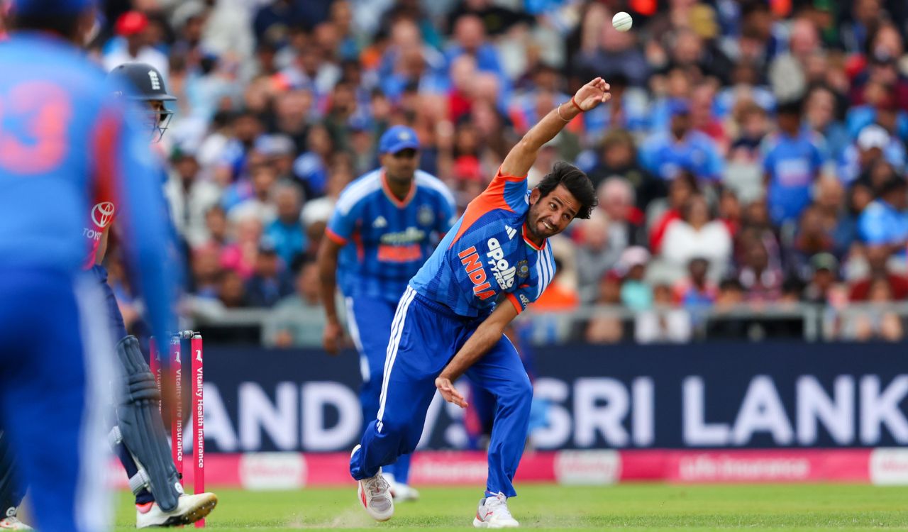 Wasim Jaffer urges Ravi Bishnoi to add variety after expensive spell in Manchester T20I against England
