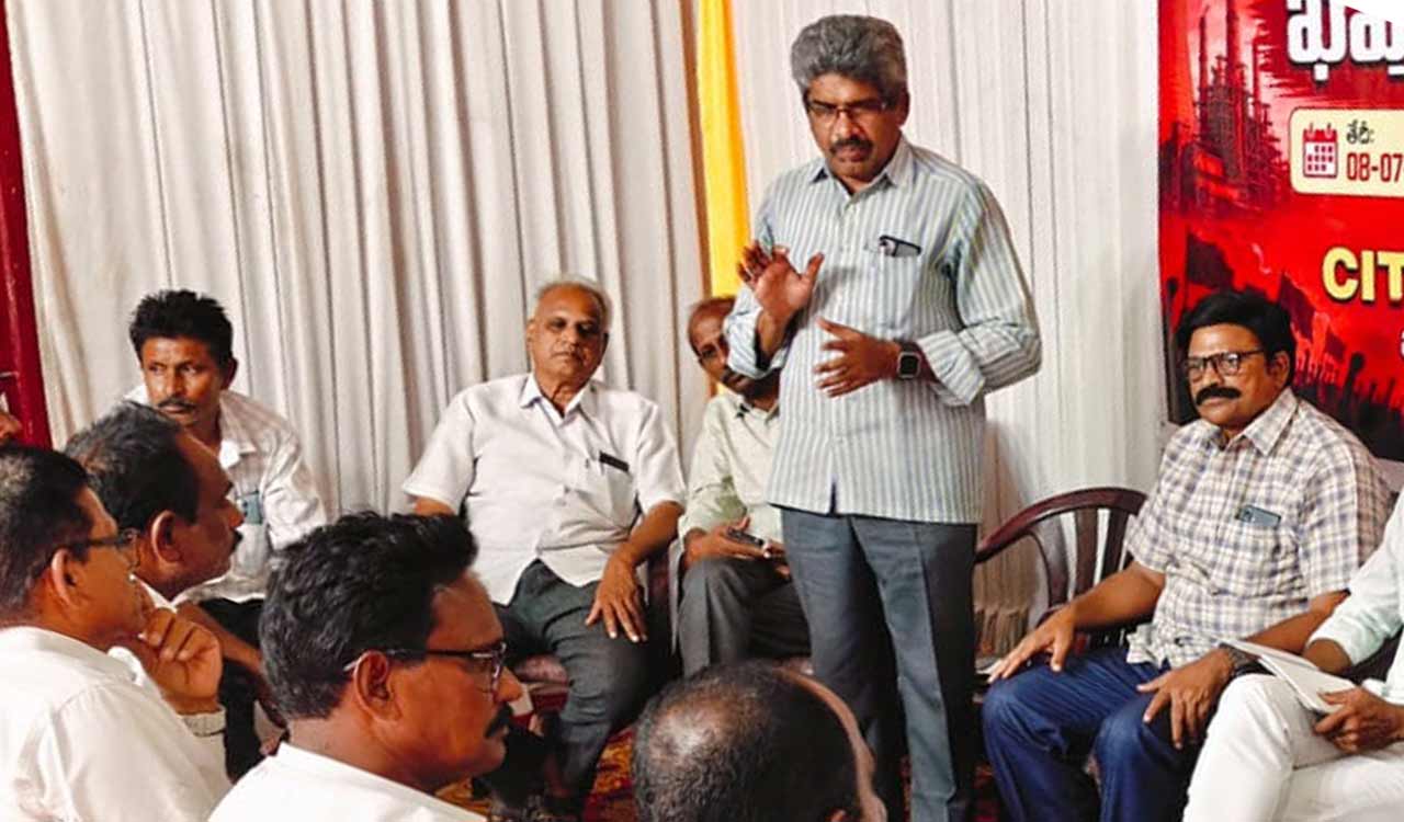 Release Rs 9,000 crore to complete Sitarama Project: Telangana Rythu Sangham
