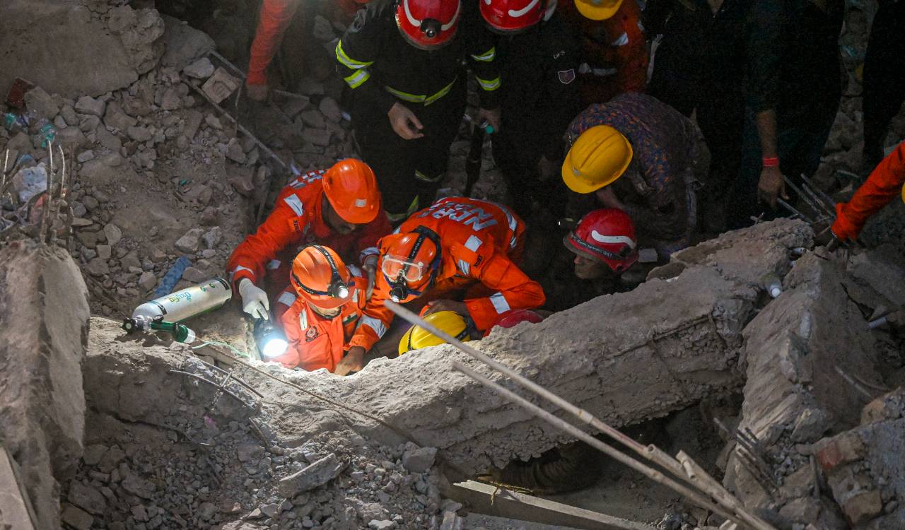 Delhi: One dead, five feared trapped in Rohini building collapse